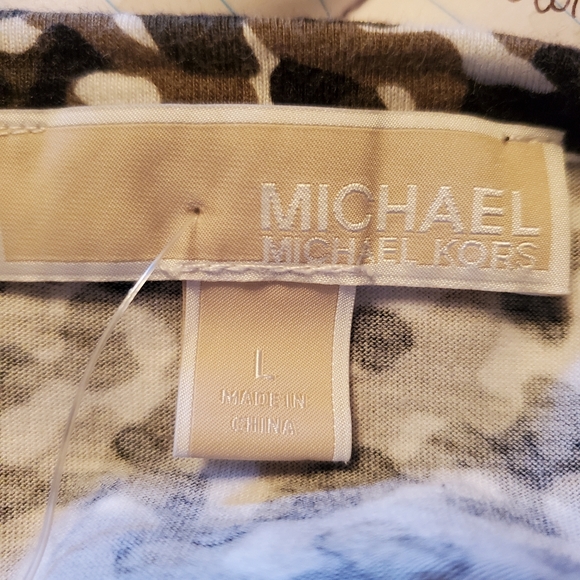 MICHAEL Michael Kors Camo Knit Elliptical Hem T Shirt - Picture 6 of 6